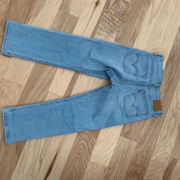 Levi’s wedge straight in “dibs” light wash - Picture 2 of 8